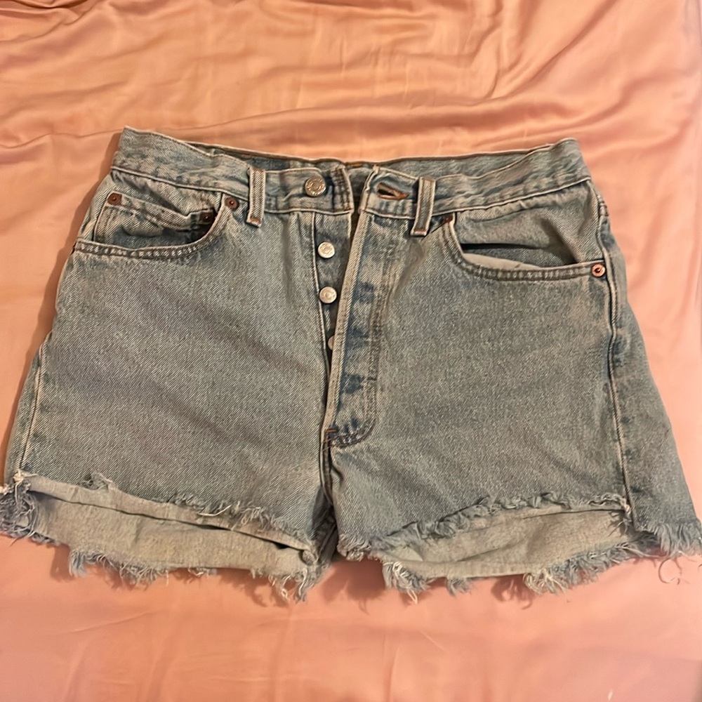 Levi shorts